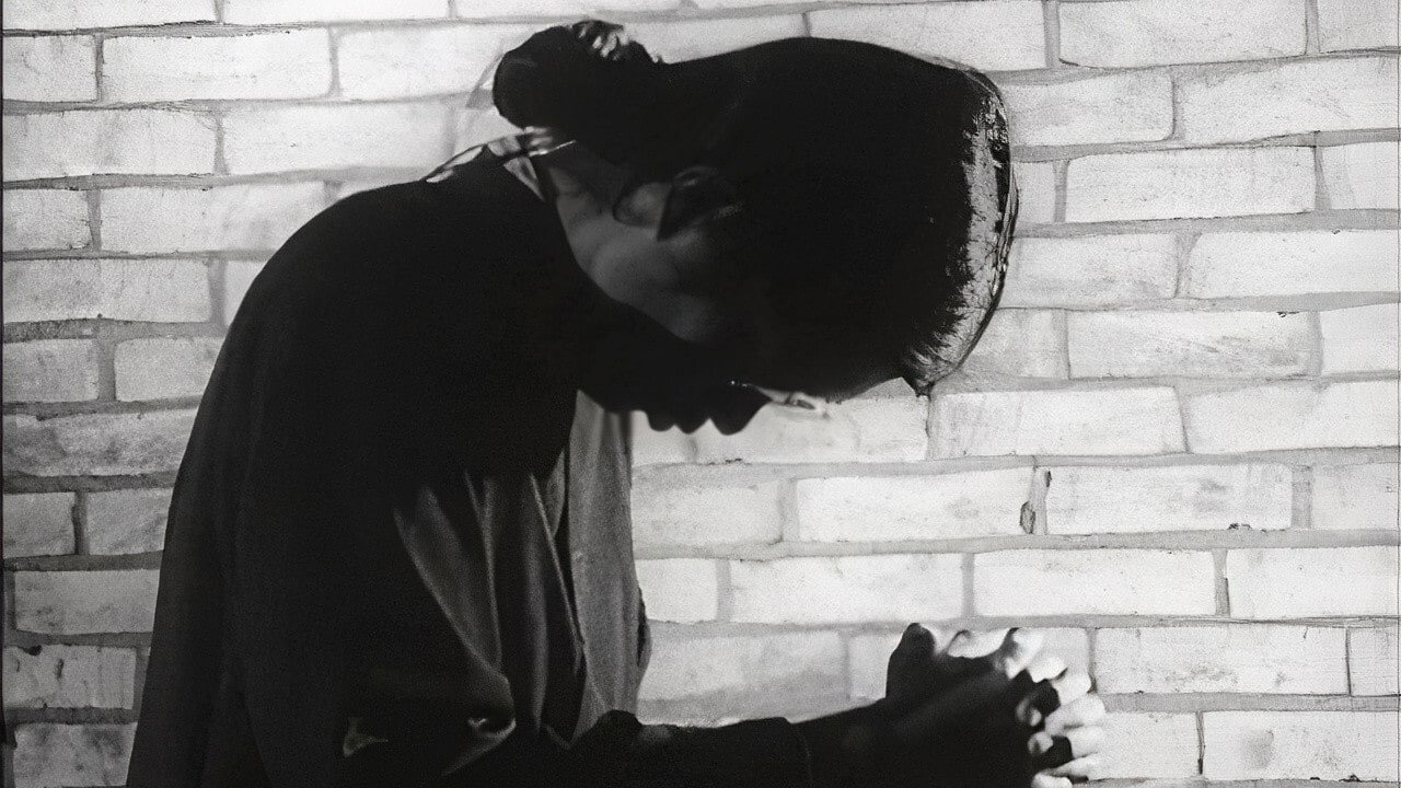 Essene (1972) movie backdrop