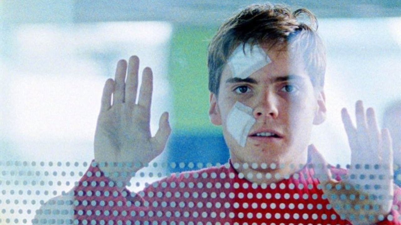 No Regrets (2001) movie backdrop