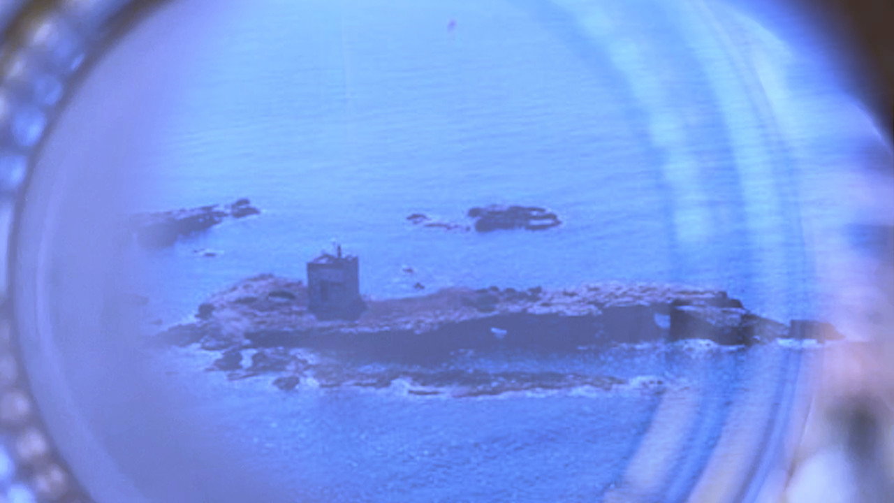 L'Isola dei Porri. Between Sand and Dust (2026) movie backdrop