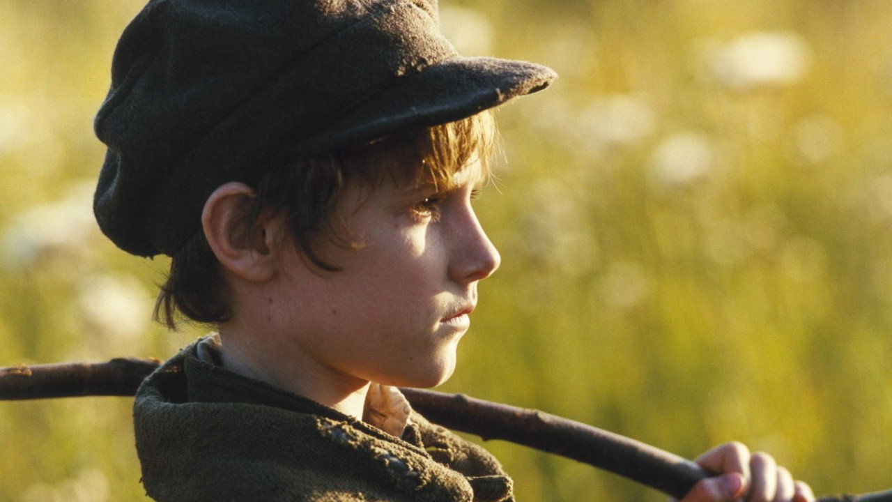 Oliver Twist (2005) movie backdrop