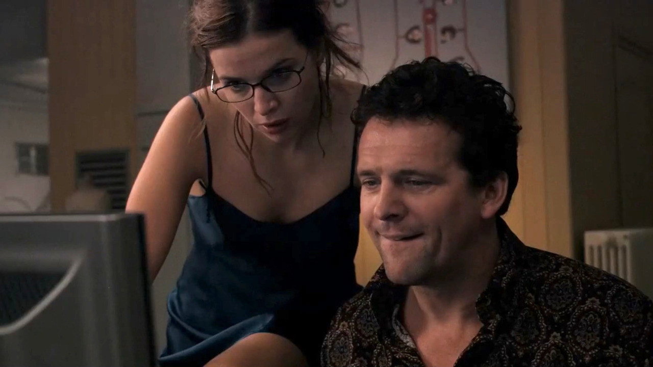Waiter (2006) movie backdrop