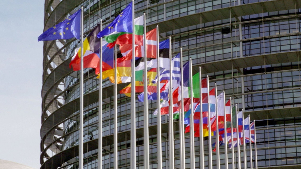 When Multinationals Attack Nation States (2016) movie backdrop