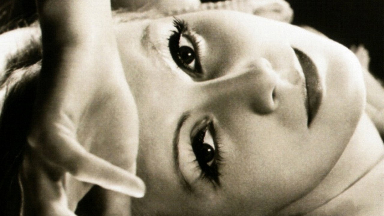 Garbo (2005) movie backdrop