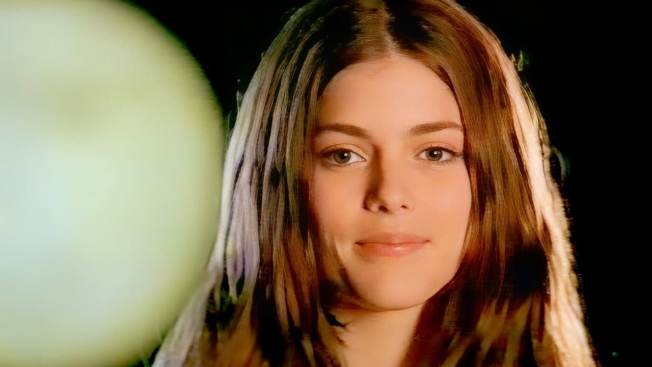 Luna Caliente (1999) TV show backdrop