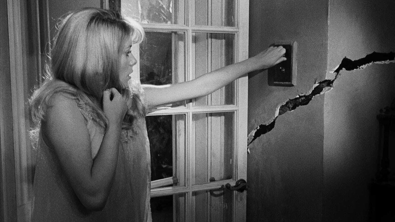 Repulsion (1965) movie backdrop
