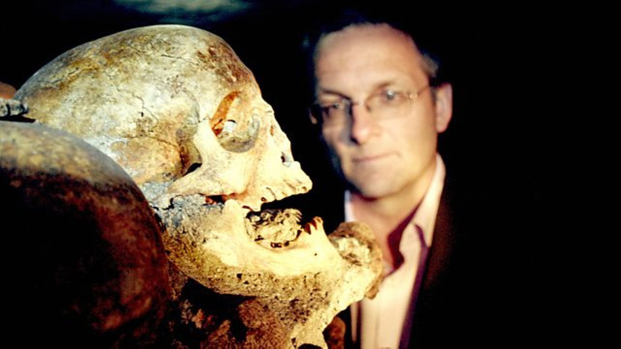 Blood and Guts: A History of Surgery (2008) TV show backdrop