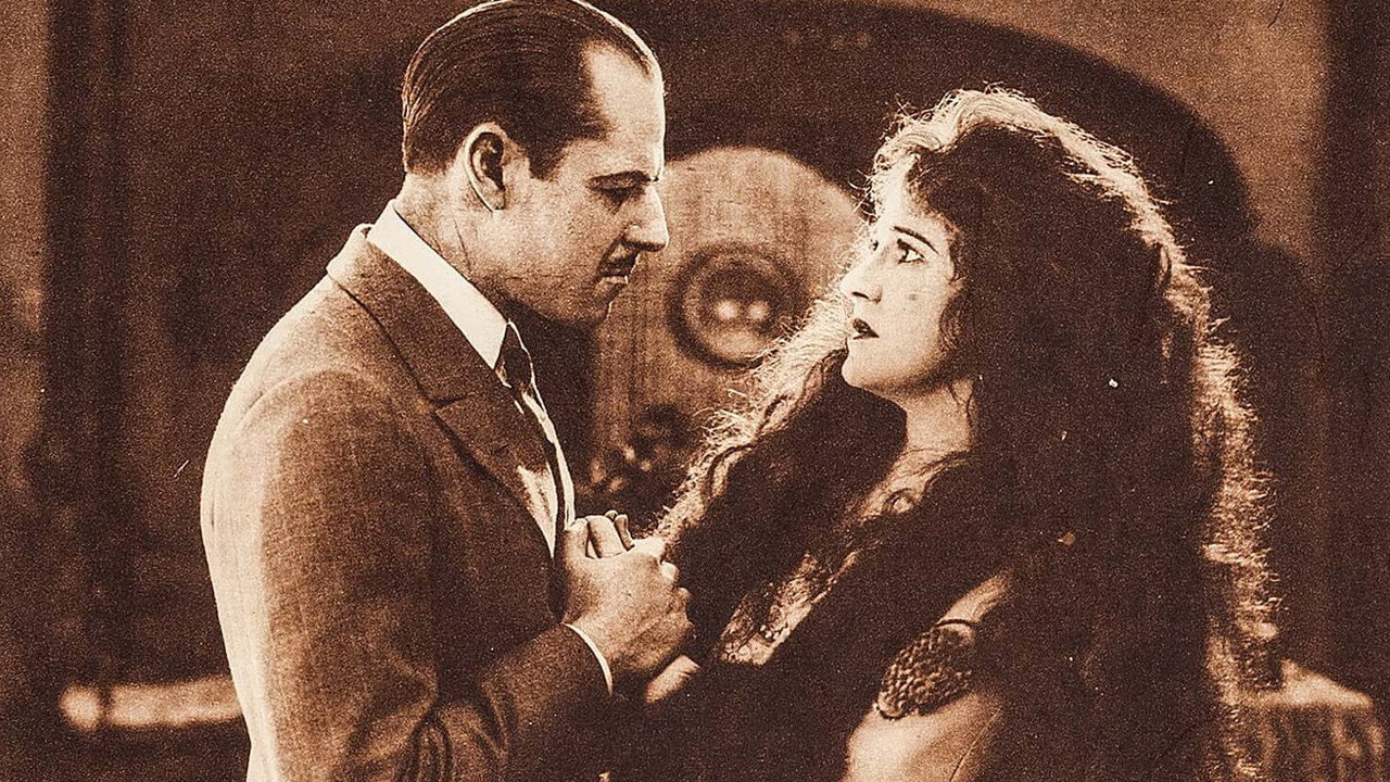 The Grim Comedian (1921) movie backdrop
