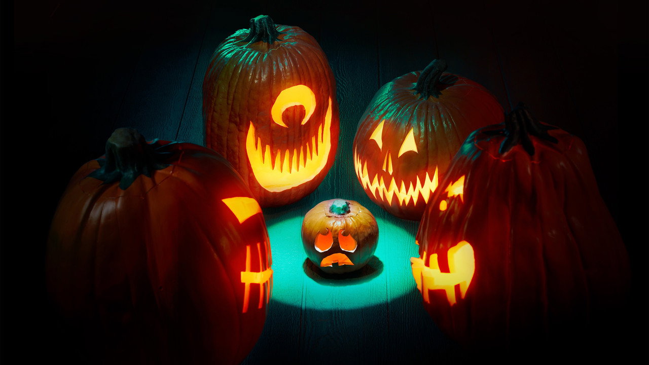 Outrageous Pumpkins (2020) TV show backdrop
