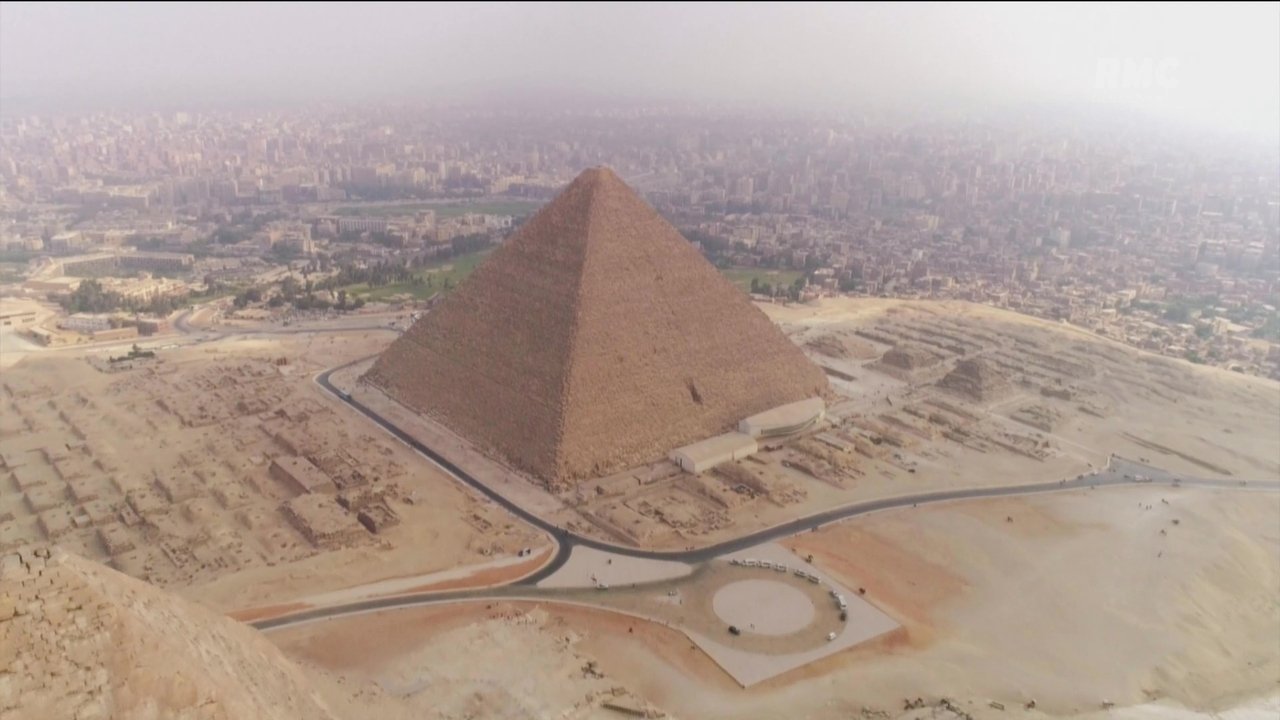 The Pyramids: Solving The Mystery (2019) TV show backdrop