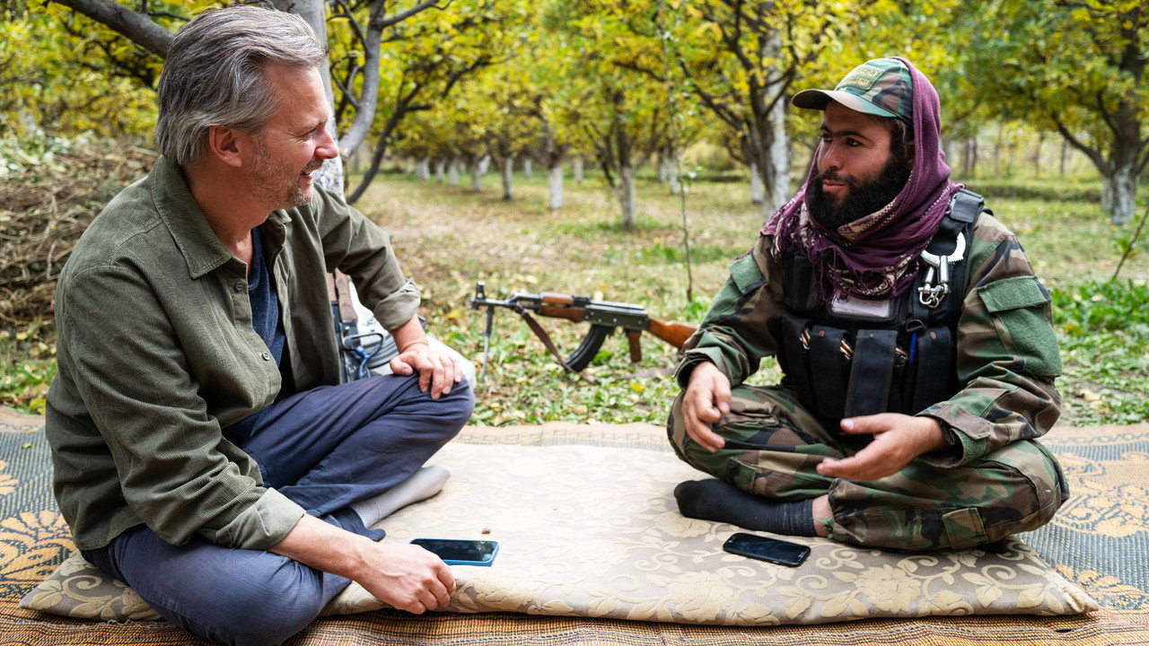 Onze man bij de Taliban (2023) TV show backdrop
