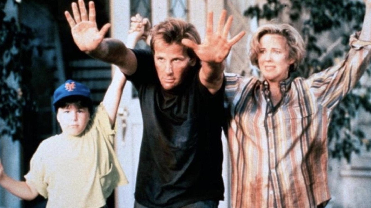 There Goes the Neighborhood (1992) movie backdrop