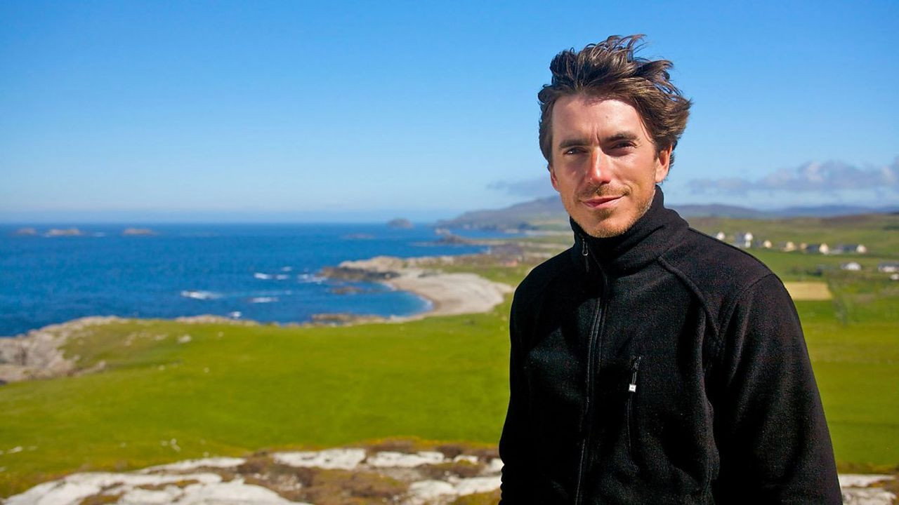 Ireland with Simon Reeve (2015) TV show backdrop