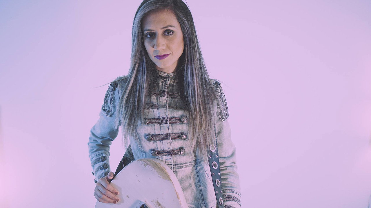 Lari Basilio - The Sound Of My Room (2015) movie backdrop