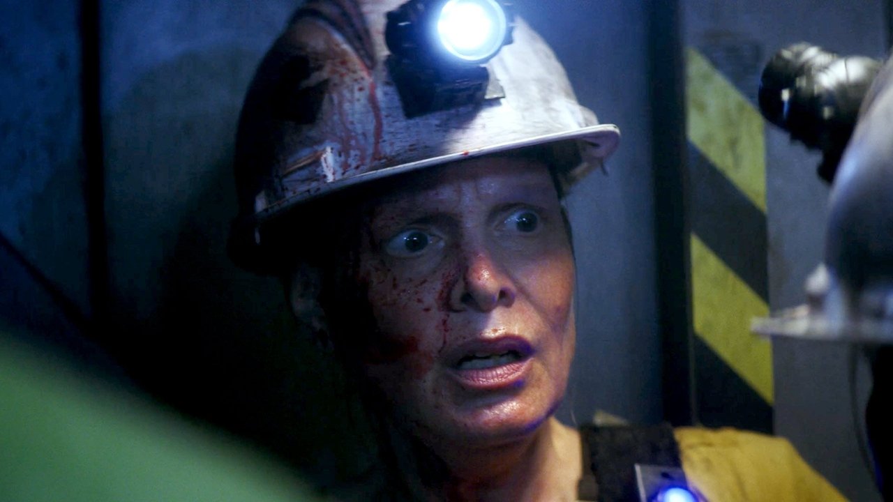 Alien: Ore (2019) movie backdrop
