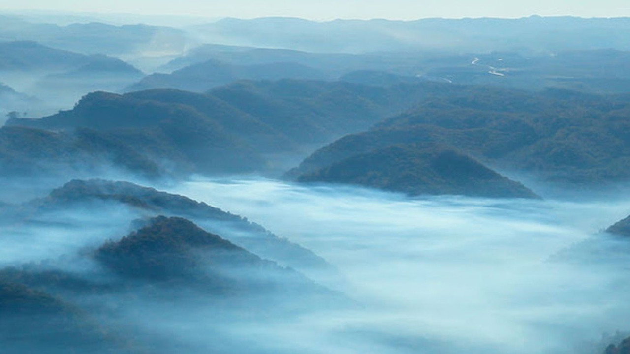 Running for the Mountains (2024) movie backdrop