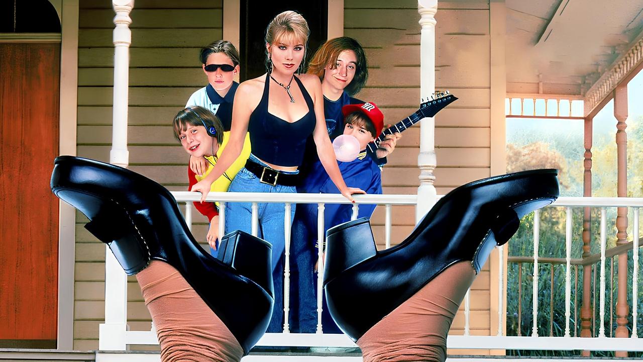 Don t Tell Mom the Babysitter s Dead (1991) movie backdrop