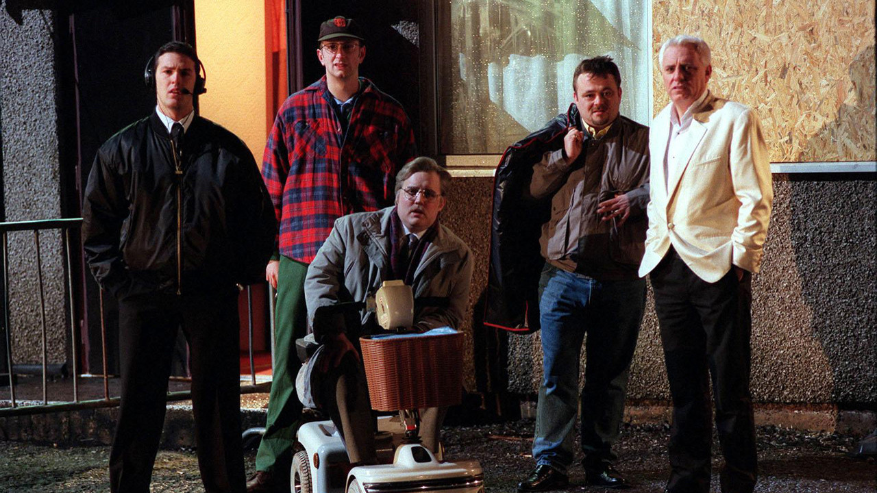 Phoenix Nights (2001) TV show backdrop