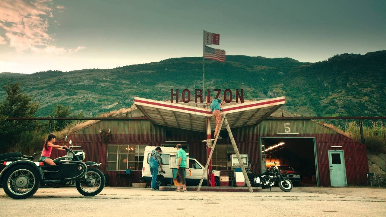 Station Horizon (2015) TV show backdrop
