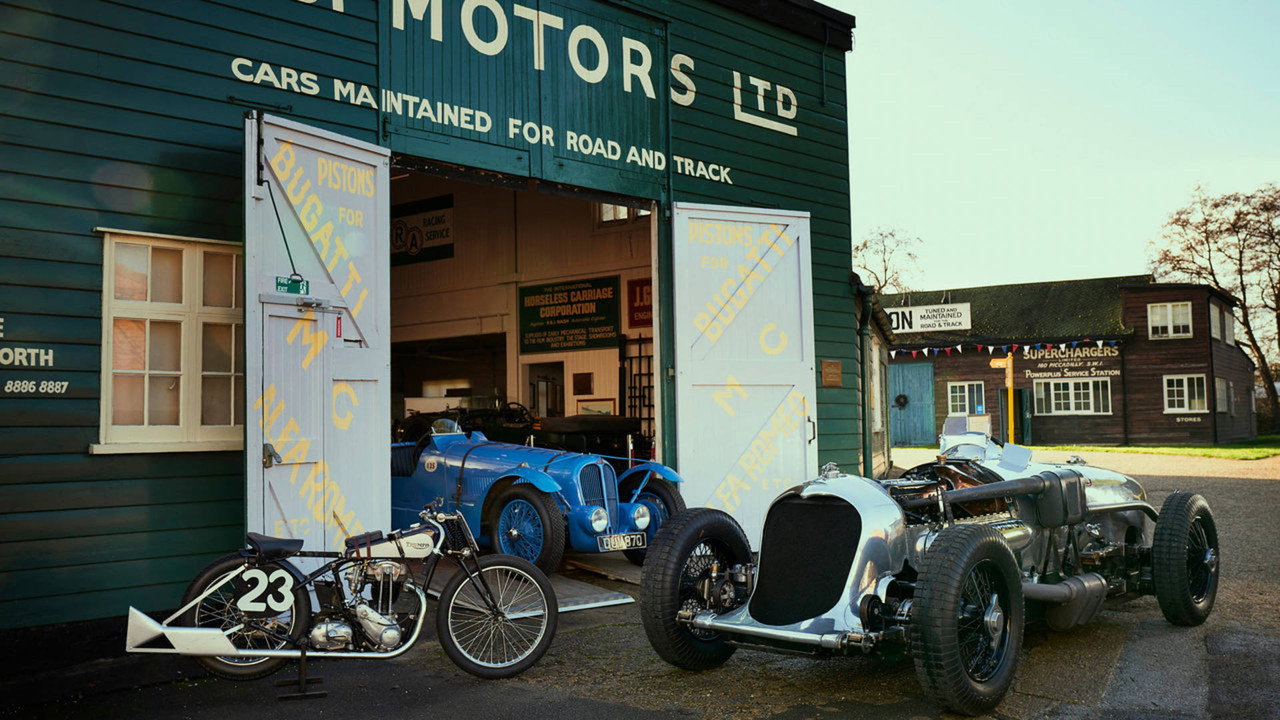 Secrets of the Transport Museum (2021) TV show backdrop