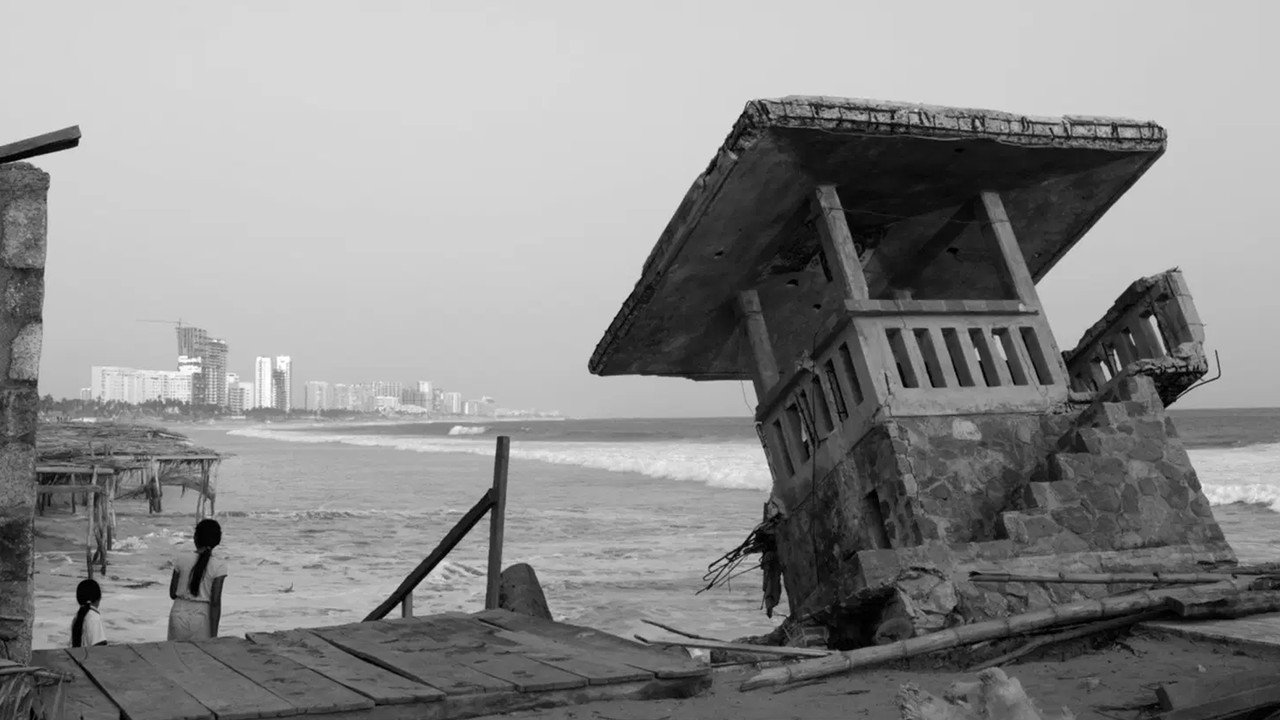 Revolcadero (2025) movie backdrop