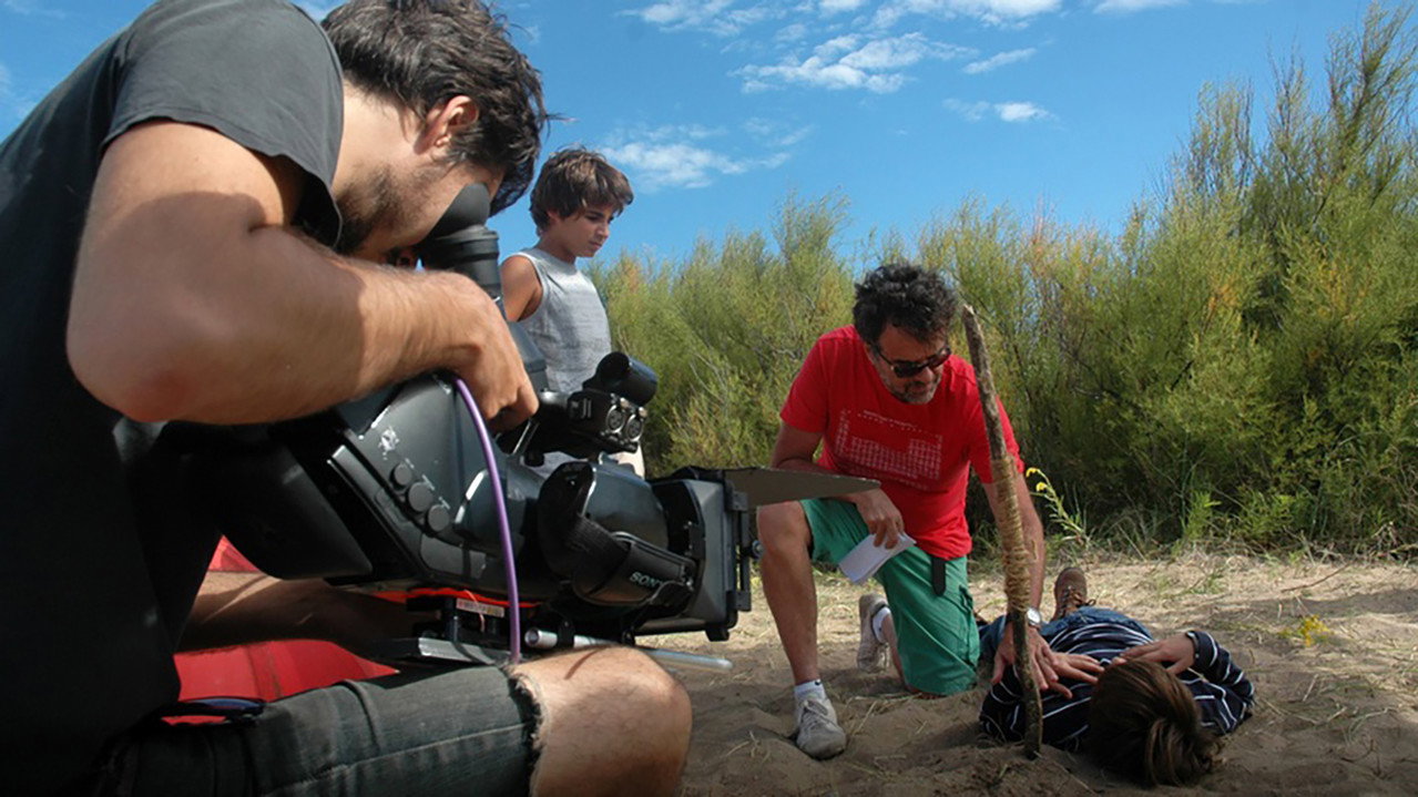 Una tarde en la vida de dos niños kelpers (2014) movie backdrop