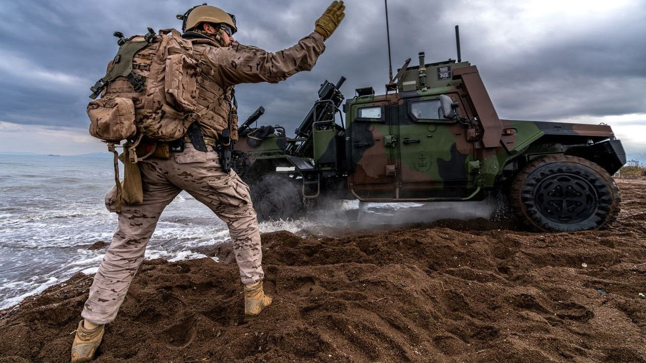 Frontline: Our Soldiers Facing Putin (2026) TV show backdrop