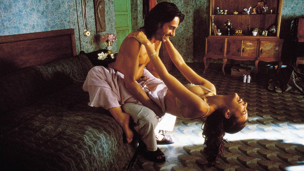 Sound of the Sea (2001) movie backdrop
