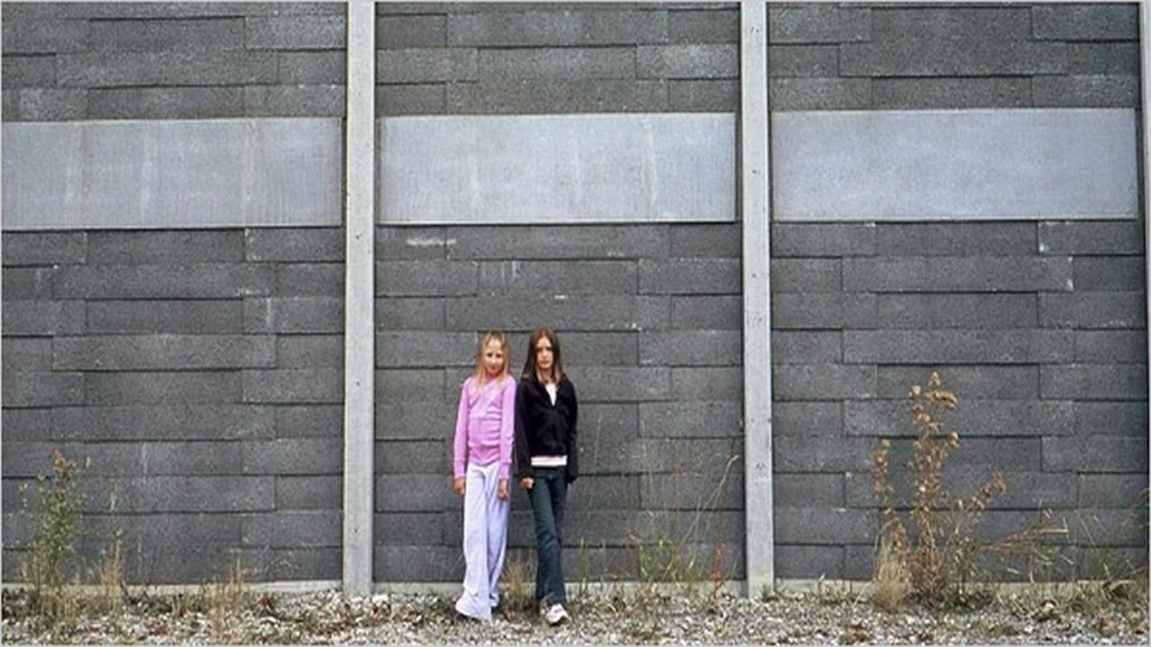 Radiant City (2007) movie backdrop