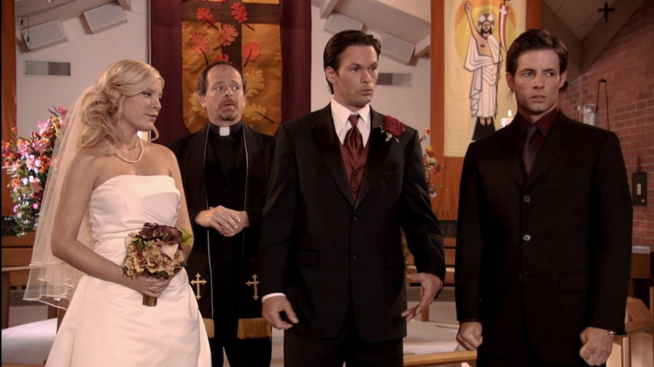 Kiss the Bride (2007) movie backdrop