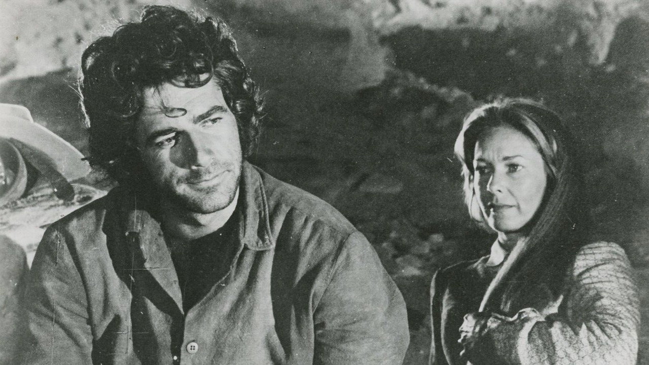 Molly and Lawless John (1972) movie backdrop