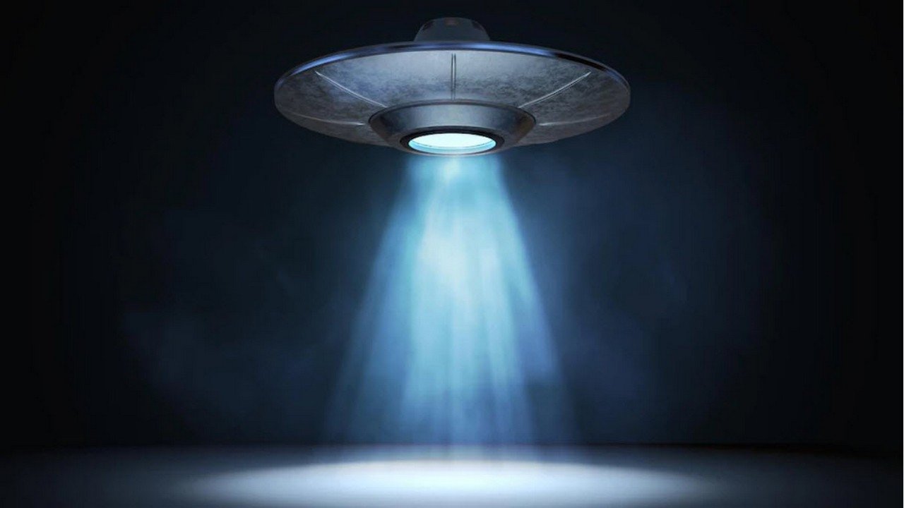 Encounter: UFO (2021) TV show backdrop
