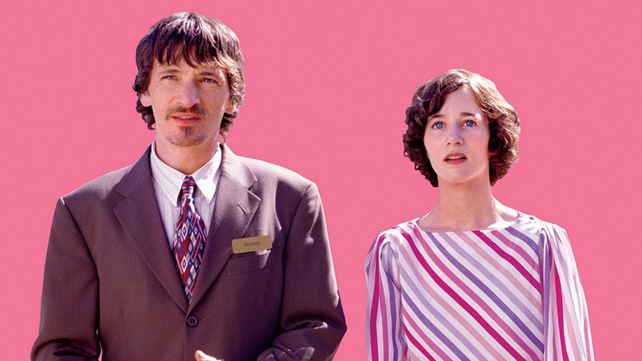 Me and You and Everyone We Know (2005) movie backdrop