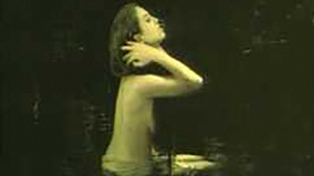 The Bridegroom of Blue Beach (1983) movie backdrop