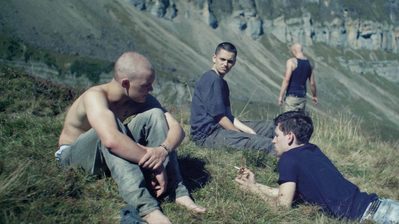 War (2014) movie backdrop