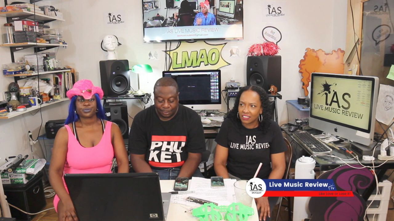 iAS Live Music Review (2019) TV show backdrop