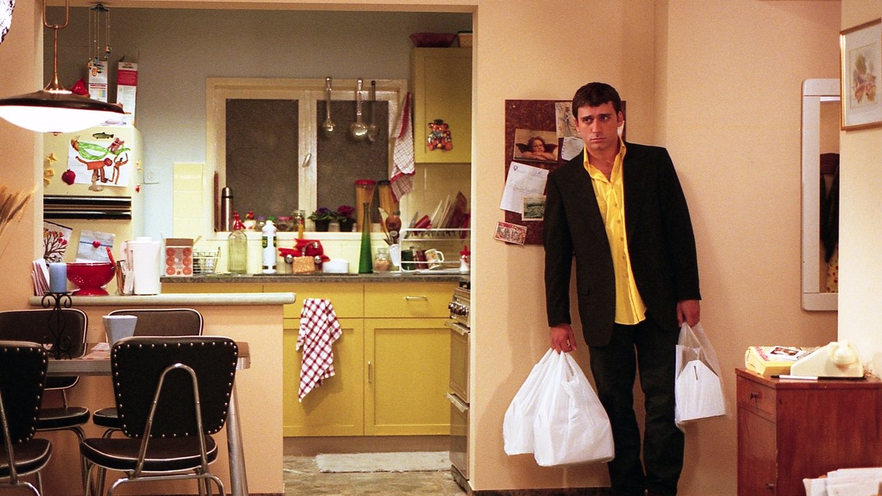 Late Marriage (2001) movie backdrop