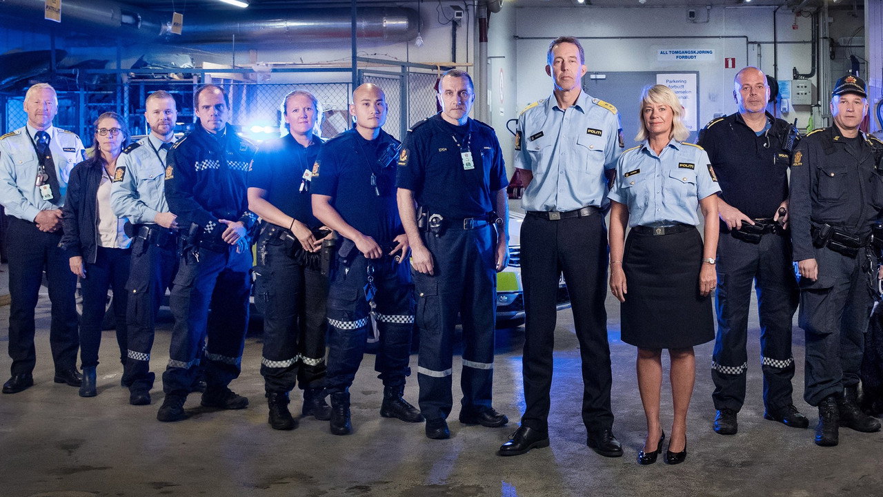 Blålys (2018) TV show backdrop