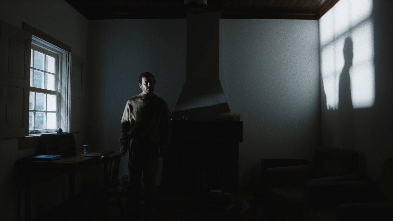 The Man Who Lost His Shadow movie backdrop