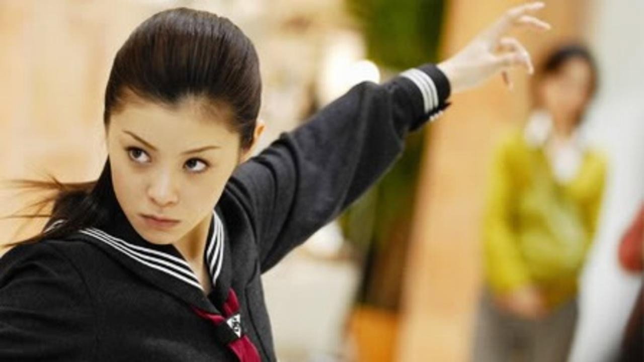 Yo-Yo Girl Cop (2006) movie backdrop