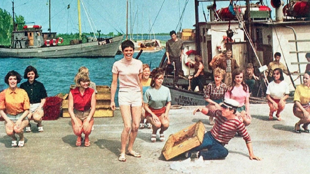 Hot Summer (1968) movie backdrop