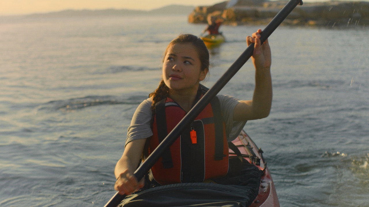 Kayak to Klemtu (2018) movie backdrop