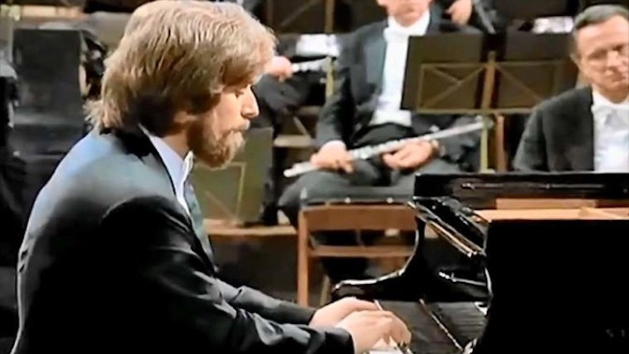 Beethoven Piano Concertos Nos. 3, 4 & 5 (2007) movie backdrop