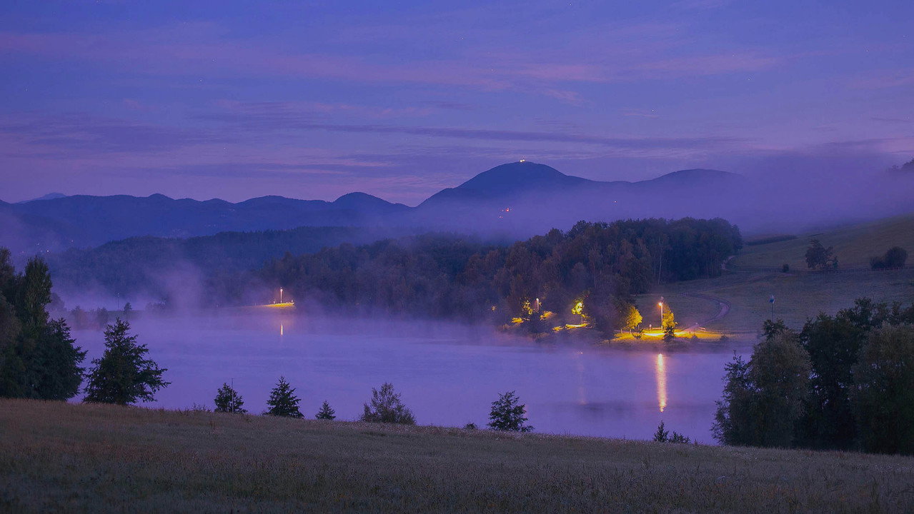 Birds of the Lakes Return (2018) movie backdrop