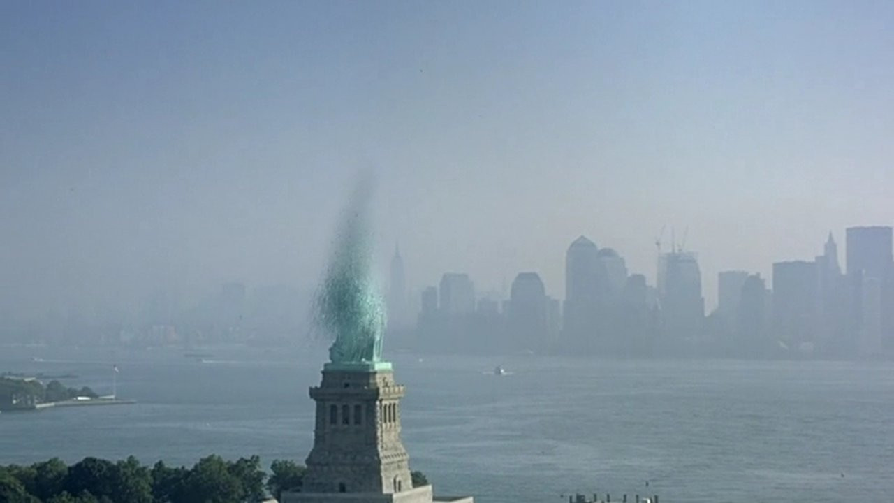 America: Imagine the World Without Her (2014) movie backdrop