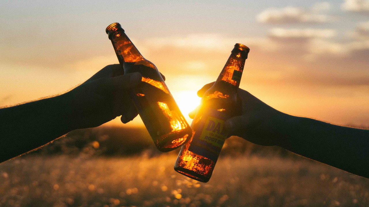 Pure Brews America (2015) TV show backdrop