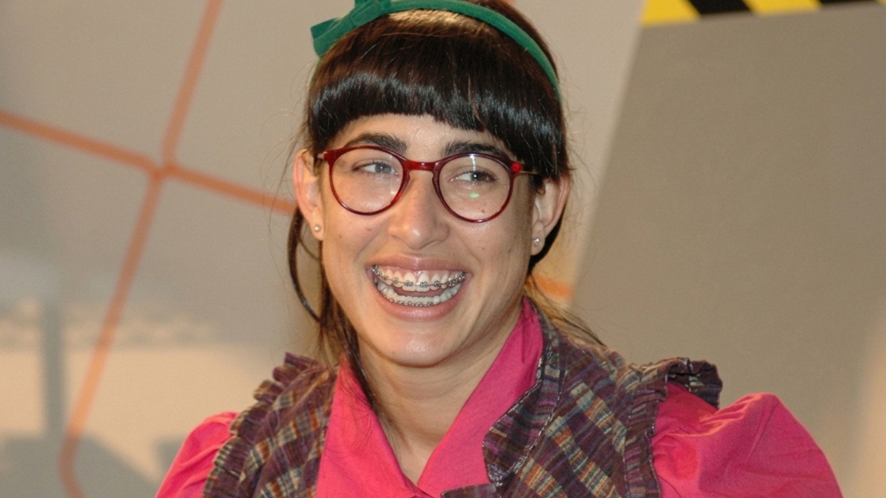 Bela, a Feia (2009) TV show backdrop