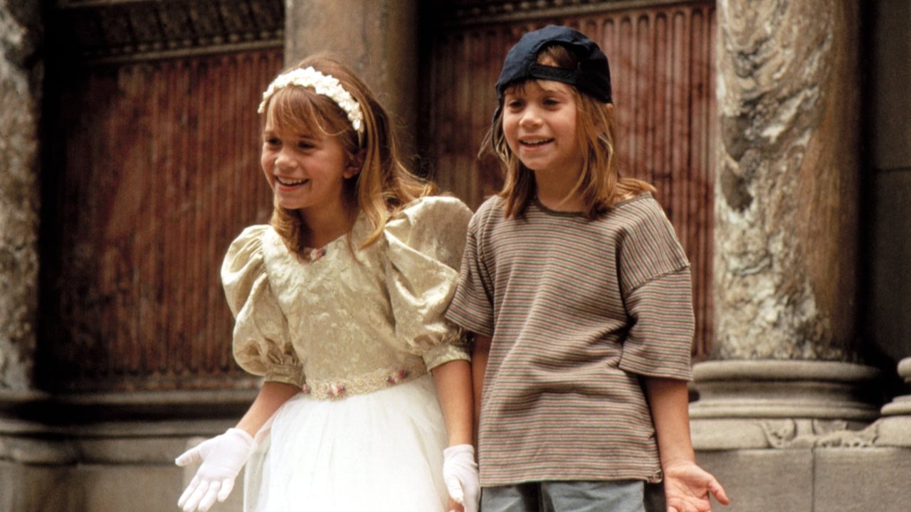 It Takes Two (1995) movie backdrop