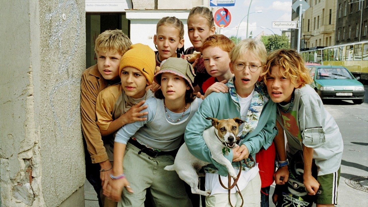 Emil and the Detectives (2001) movie backdrop
