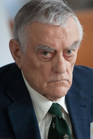 Ryszard Ronczewski in And Along Come Tourists
