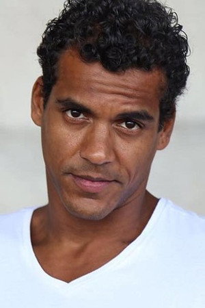 Marcelo Mello Jr. in Last Stop 174
